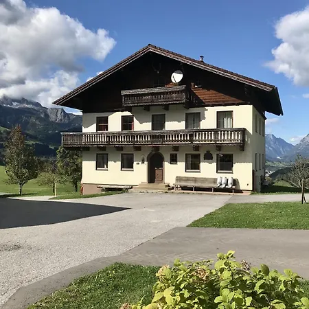 Mit Familienglueck Und Ofenwaerme Sankt Johann im Pongau
