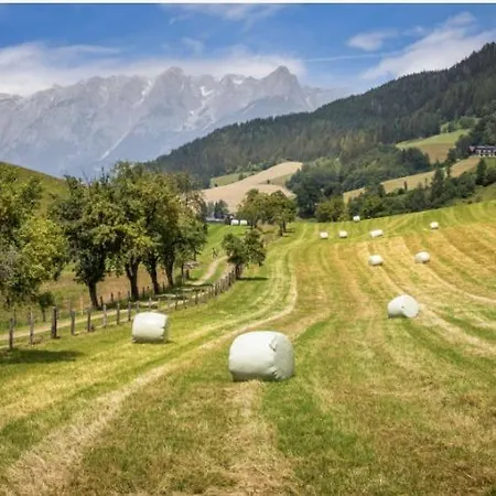 Mit Familienglueck Und Ofenwaerme * Sankt Johann im Pongau