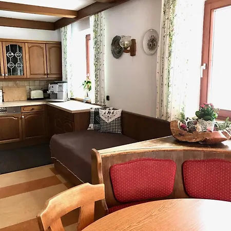 Mit Familienglueck Und Ofenwaerme